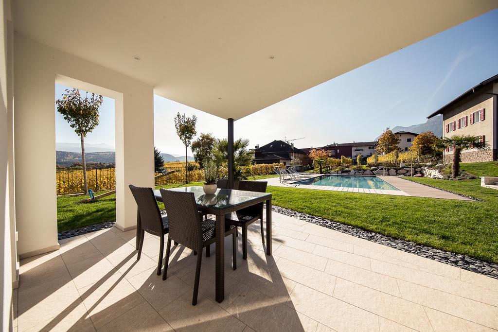 Josefshof Apartment Caldaro Bagian luar foto