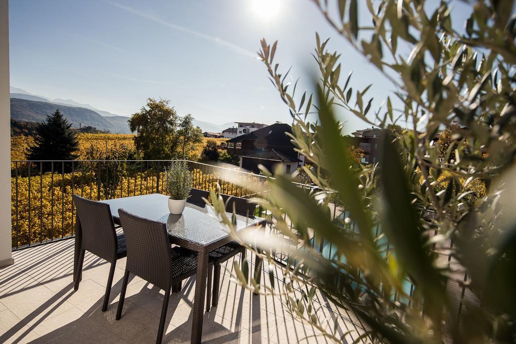 Josefshof Apartment Caldaro Bagian luar foto